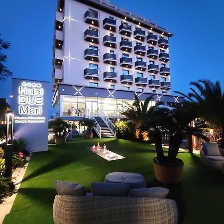 Hotel Due Mari & Spa Ріміні Екстер'єр фото
